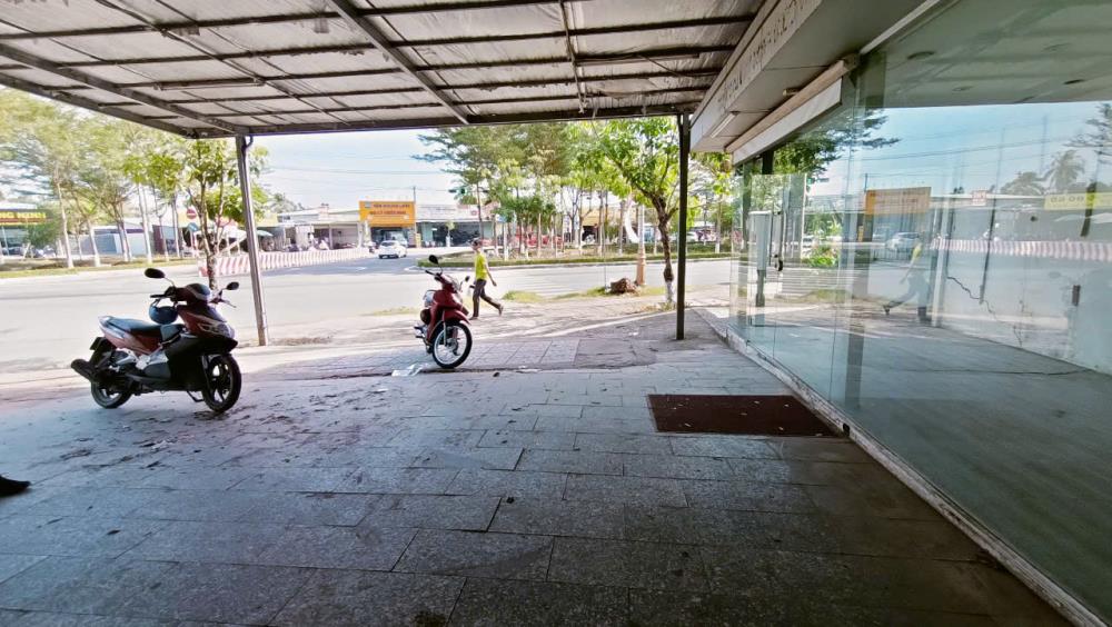cho thuê nhà 45 triệu 3 góc mặt tiền đường Võ Nguyên Giáp2466019