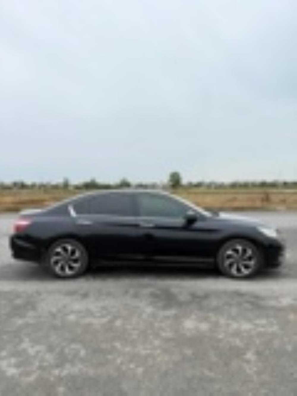 Bán Honda Accord 2.4 Nhập Thái Lan, sản xuất 2018.2388639