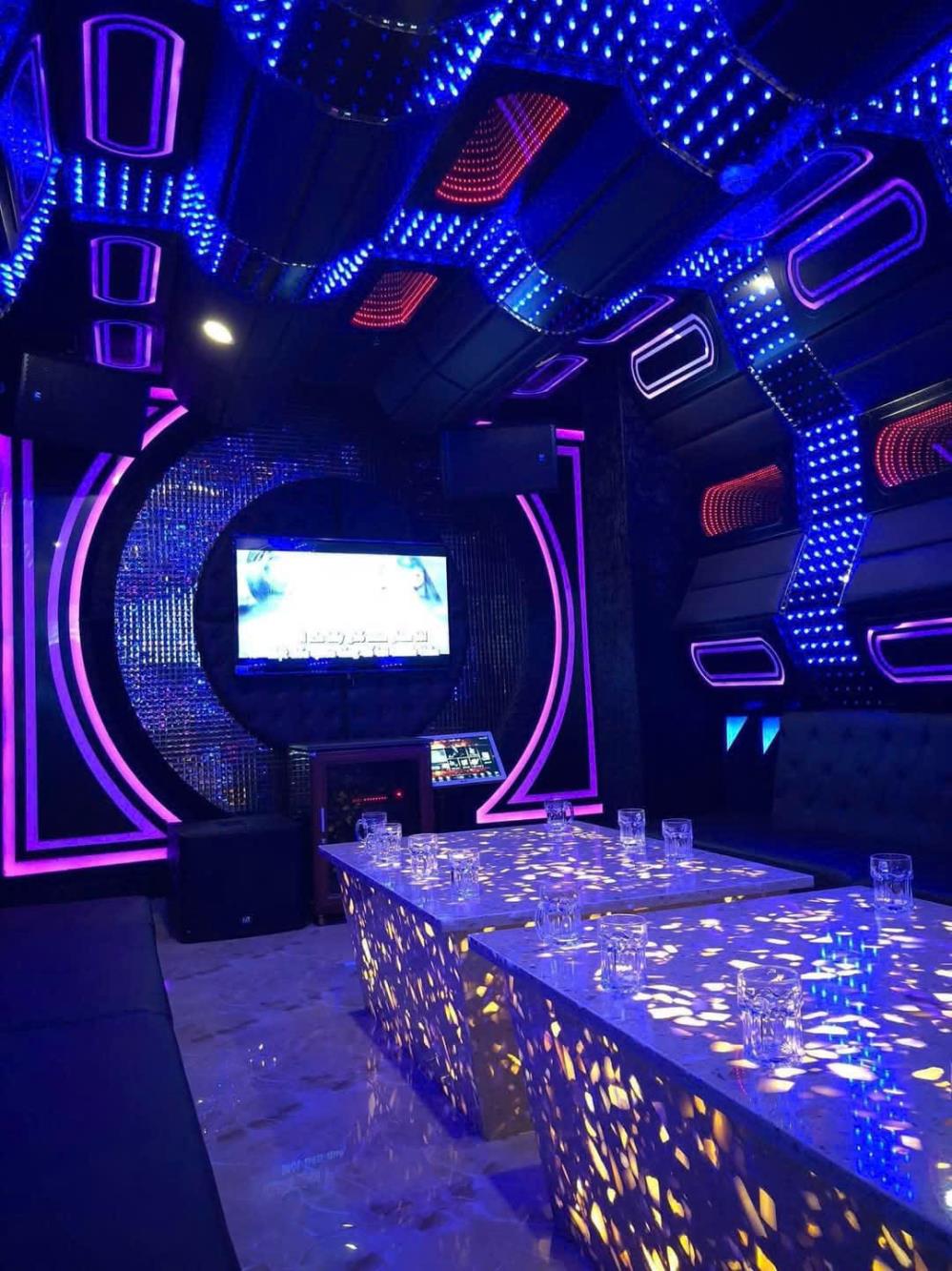 CHÍNH CHỦ CẦN  BÁN HOẶC CHO THUÊ QUÁN KARAOKE 1A ĐƯỜNG PHƯỚC HUỆ-TP NHA TRANG - KHÁNH HÒA2610951