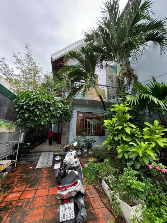 Bán gấp nhà 1trệt1 lầu phường Phước Long DT 78,6m2 full thổ cư, vị trí đẹp gần biển giá 50tr/m2 TL2447949