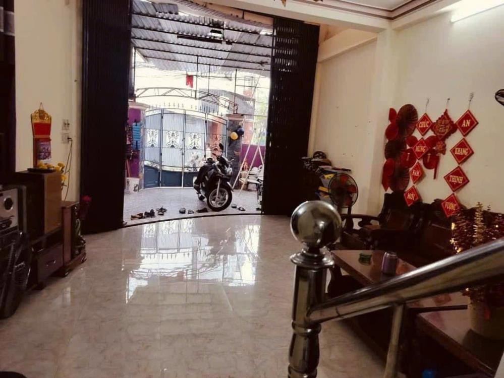 Cần Bán Gấp Căn Nhà Góc 2 Mặt Hẻm Thông Xe Ô Tô, Trung Tâm TP Nha Trang2419937