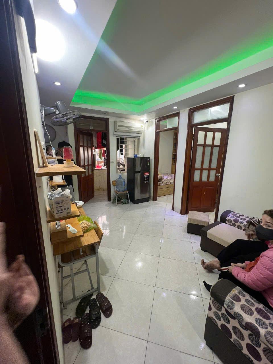 Cho thuê căn hộ chung cư mini ngõ 140 Khương Đình, 55m, 2 ngủ, ô tô đỗ cửa, Full đồ, 8 Triệu2445903