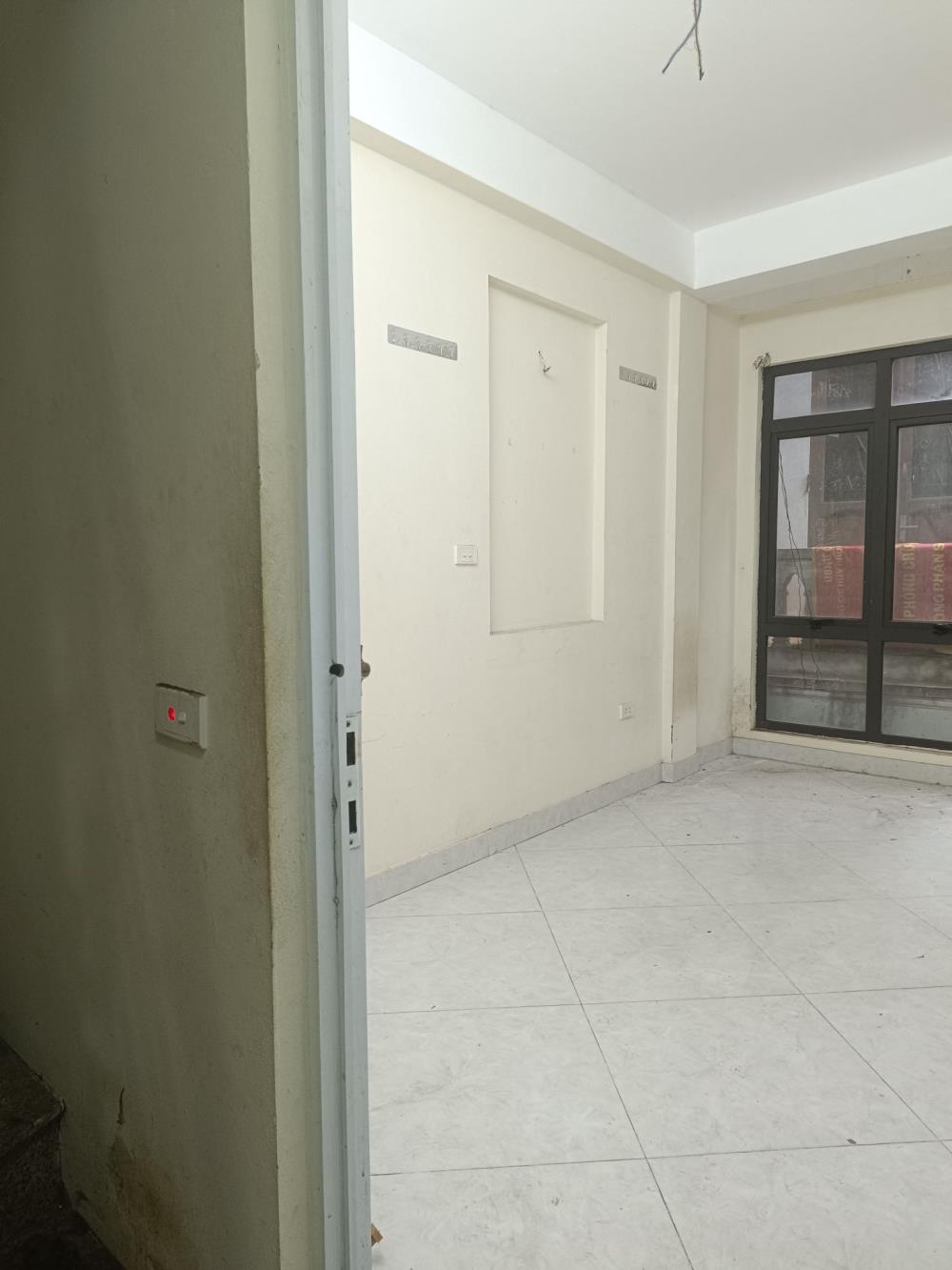 Bán nhà nguyên căn dòng tiền Phố Linh Quang 5 tầng, 40m2, 8 ngủ, 4 vệ sinh, 7.6 tỷ2412411