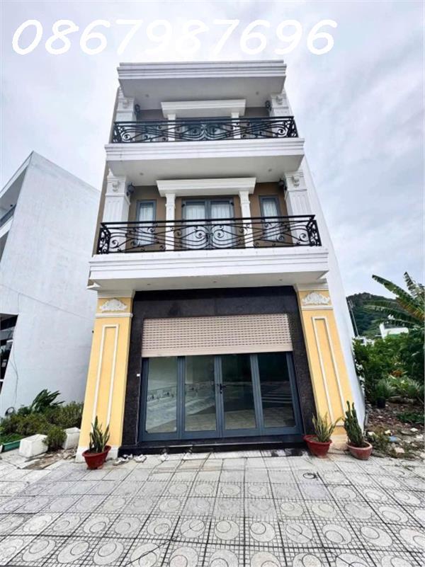 Bán Nhà Khu Đô Thị Nam Vĩnh Hải, TP Nha Trang - 1 Trệt 2 Lầu, 4 Phòng Ngủ, Giá 4,5 Tỷ2443228