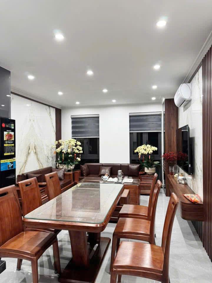 CC bán nhanh nhà hoàn thiện 5 tầng 80m2, thang máy nhập khẩu TĐ11 OCP32512263