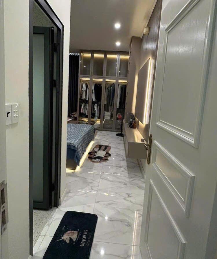 BÁN NHÀ ĐẸP FULL NỘI THẤT – HẺM XE HƠI – AN DƯƠNG VƯƠNG, QUẬN 5 – NGAY CHỢ AN ĐÔNG2641126