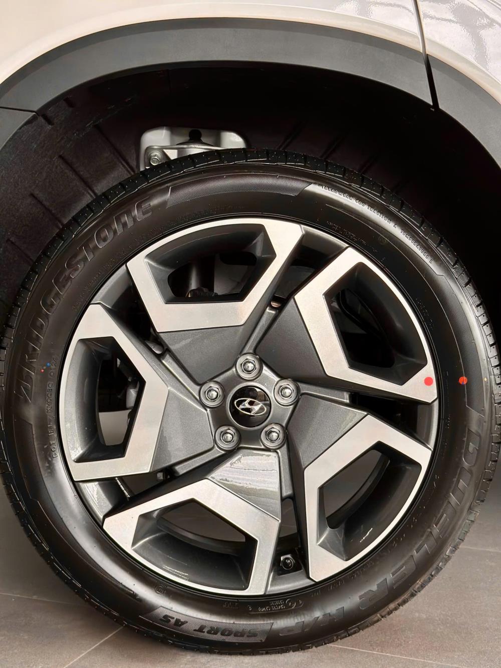 XẢ KHO VIN2024 HYUNDAI PALISADE – SỐ LƯỢNG CÓ HẠN  GIẢM 100% THUẾ TRƯỚC BẠ2605236