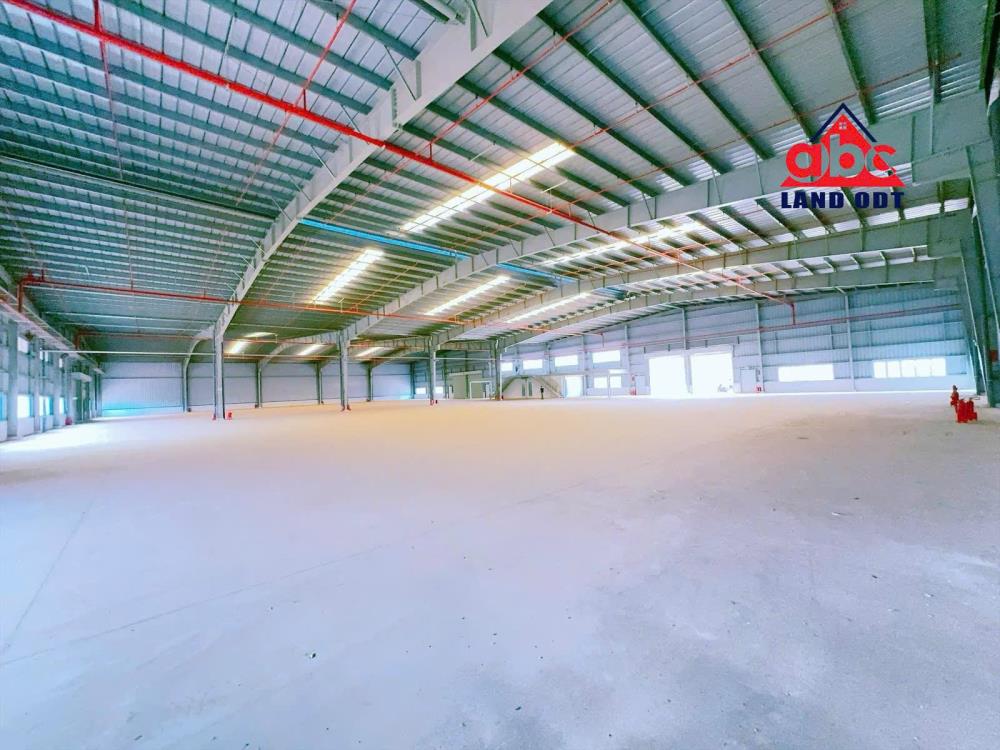 XT475
Cho thuê xưởng Sản xuất hơn 1Ha mới hoàn thiện 100% Đạt chuẩn Hạng A nước ngoài technology xanh KCN Nhơn Trạch, tỉnh đồng nai . 

Giá : 4.85 usd/m2 - 5 usd/m2 ( Đã gồm PQL )
----------------------------------------
🌐Thông tin liên quan xưởng :
- Mới 100% Hạng A đạt yêu cầu Quốc Tế 
- tổng quy hoạch xưởng 10.200m2 gồm 2 xưởng :
+  Xưởng 1: 3.800m2 
+   Xưởng 2 : 6.400m2 

➡️Tiện ích trang dòng thiết bị:
- Trạm Điện Công Xuất Lớn 2500kva 
- Có Dock xuất nhập hàng hoá 
- PCCC tự động thẩm duyệt nghiệm thu
- Tường rào BV an toàn hành lang rộng thoải mái 24 /24

➡️Khu công nghiệp Nhơn Trạch thu hút dự án từ không ít ngành nghề khác nhau 
* chế tạo vật liệu thiết kế ,Điện, điện tử
* chế tạo và sửa chữa thay thế xe máy, dòng thiết bị
* chế tạo, gia công giày da, may mặc
* chế tạo Chế biến Sp công nghiệp và đồ ăn
* Các ngành công nghiệp khác không gây ô nhiễm
* Sản xuất gia công cơ khí chế tạo máy móc thiết bị, sắt thép 

➡️ giúp đỡ GPĐT VỀ VN!
👉 Hoa hồng cho những người giới thiệu 1/1  
_________________________________
🌎𝑪𝑻𝒀 𝑻𝑵𝑯𝑯 𝑷𝑯𝑨́𝑻 𝑻𝑹𝑰𝑬̂̉𝑵 𝑩𝑫𝑺 𝑨𝑩𝑪 𝑳𝑨𝑵𝑫 .
☎️2356191