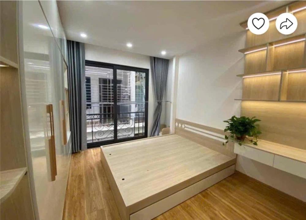 Cho thuê nhà Phố Bạch Mai 5 tầng x 40m2, 4 ngủ, 5 WC 17 triệu - Spa, nail, Kinh doanh sạch2434330