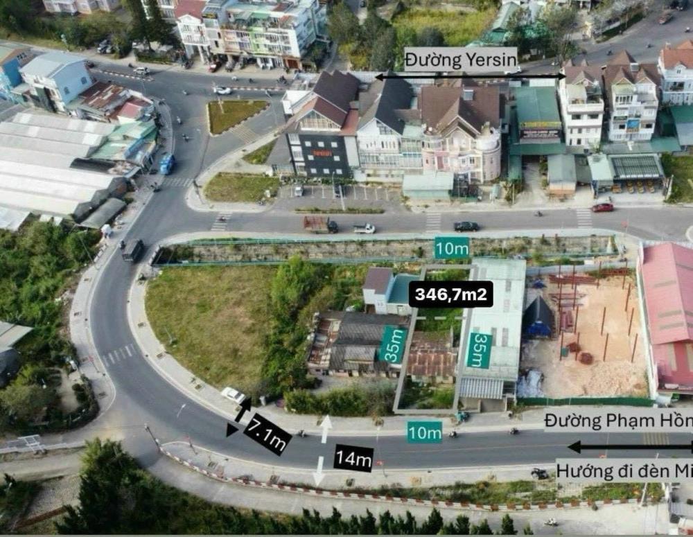 Bán đất 2 mặt tiền đường Phạm Hồng Thái Đà Lạt 346m2 28 tỷ2349396