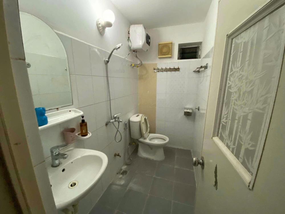 Cho thuê nhà riêng ngõ 169 Định Công, 50m2, 3 tầng, 3 ngủ, 3 vệ sinh, 11tr52464594