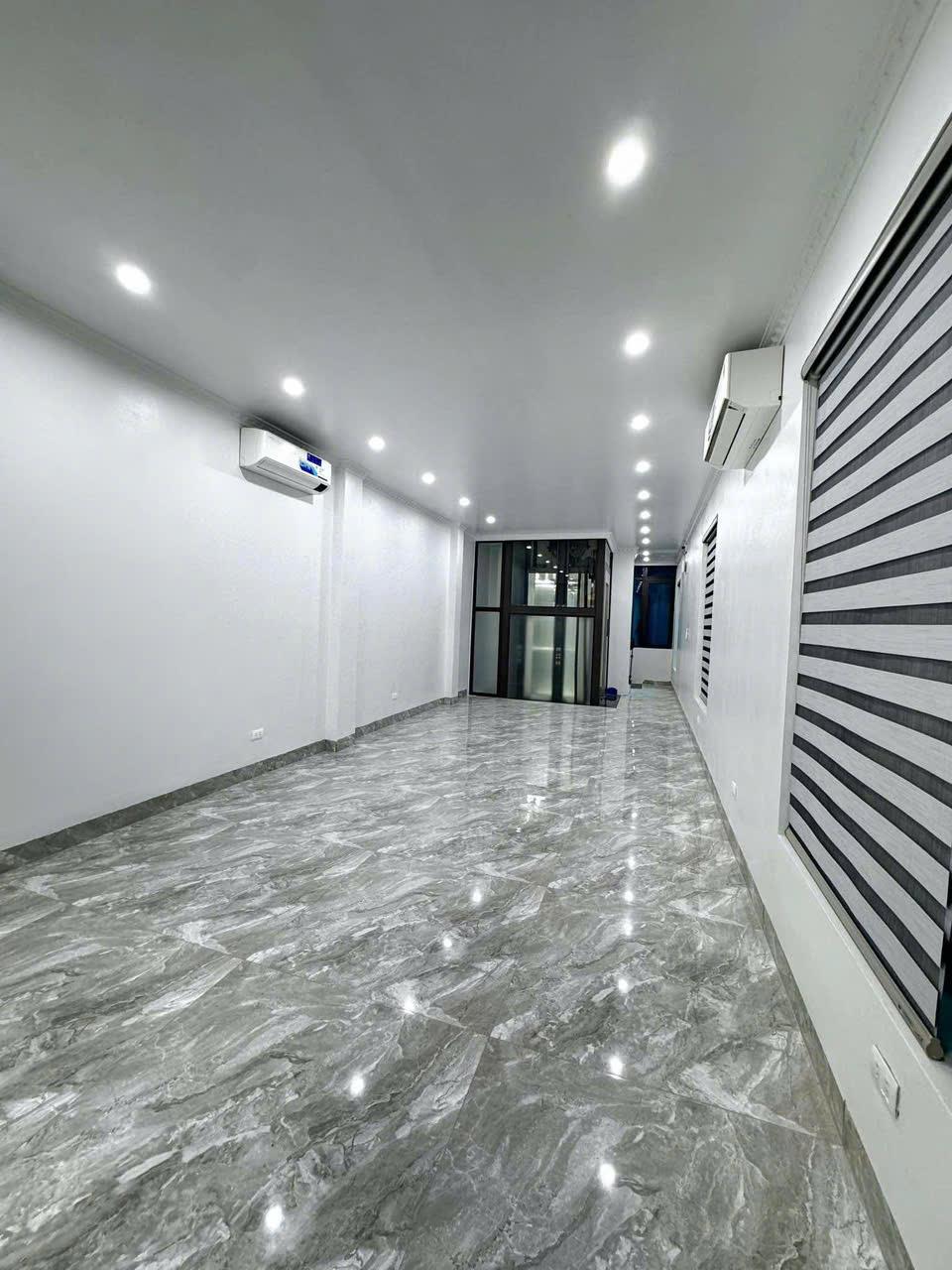 MẶT BẰNG ĐẸP - 52M2 - CHÍNH CHỦ CHO THUÊ 2 TẦNG MẶT ĐƯỜNG HỒNG QUANG, QUANG TRUNG, HẢI DƯƠNG XÂY MỚI TINH  ( đối diện trường Trần Phú)2481845