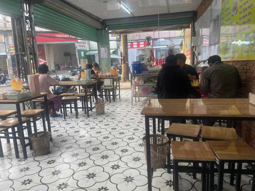 DO CÓ VIỆC CẦN SANG LẠI QUÁN PHỞ HOẶC SANG MẶT BẰNG 2 MẶT TIỀN ĐƯỜNG PHẠM VĂN CHIÊU - TP HỒ CHÍ MINH2576437