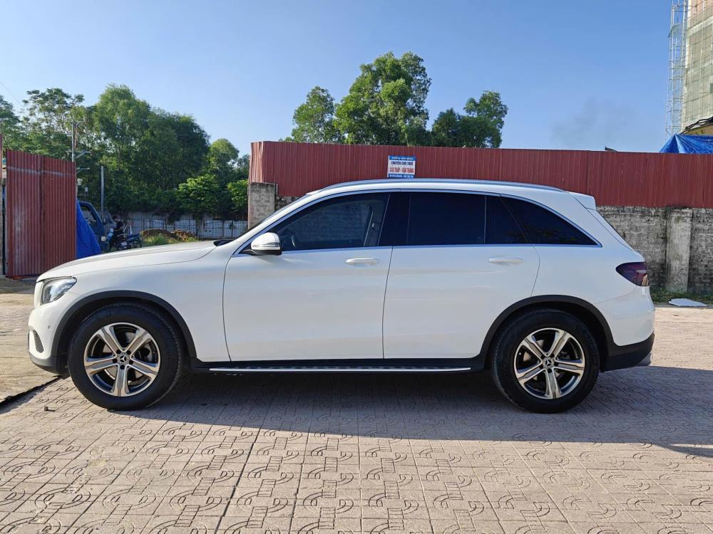 Xe Gia Đình Mercedes GLC 200 - 2019 - Giá : 1.050 Tỷ.2420630