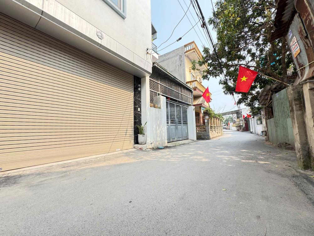 Cần Bán Trục Chính Kênh Cầu, Đồng Than, Yên Mỹ, 82m có nhà ở Giá nhỉnh 3ty2546894
