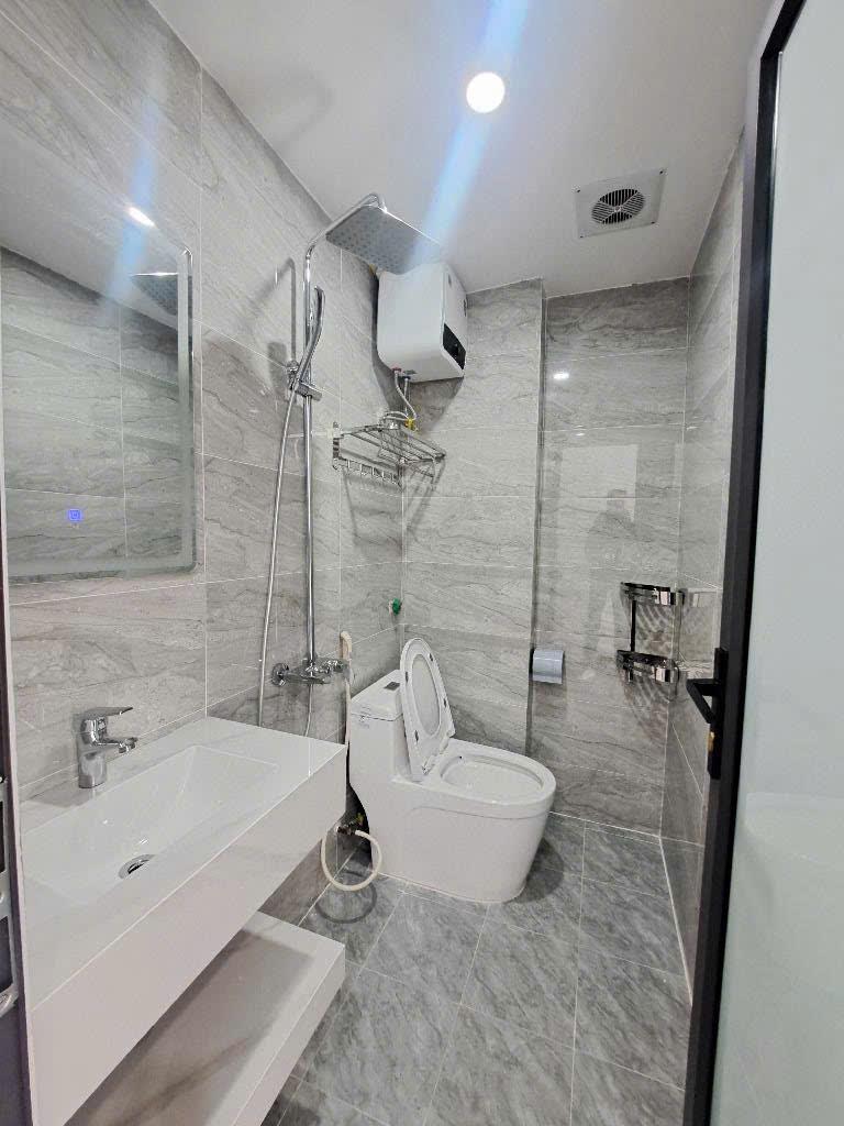 Bán nhà phố Thanh Nhàn, Lô Góc Ba Thoáng, Có Thang Máy, 30mx5T, Giá: 7.95 Tỷ, Lh: 0396935190.2381277