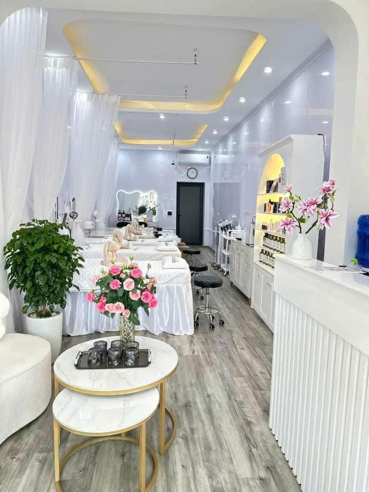 Sang lại Spa đang hoạt động tốt về mảng chăm sóc da, điều trị mụn và gội đầu dưỡng sinh, gội đầu cổ vai gáy2414958