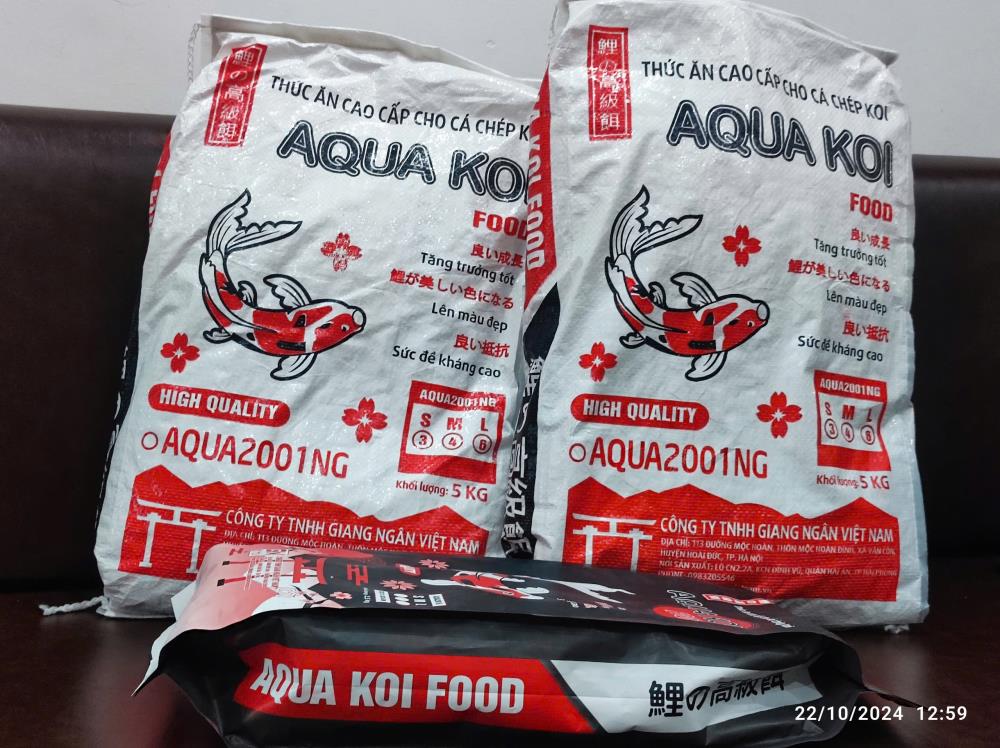 Một hồ Koi đẳng cấp không chỉ là biểu tượng của nghệ thuật sống, mà còn thể hiện gu thẩm mỹ và sự tận tâm của người chơi. Với Aqua Koi, cá không chỉ phát triển vượt trội, bơi lội mạnh mẽ mà còn lên màu sắc nét, đạt chuẩn ánh kim rực rỡ như những tuyệt tác đến từ Nhật Bản.2551337