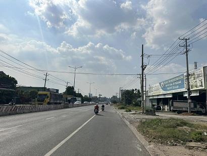Cho thuê kho, mặt bằng kinh doanh mặt tiền đường QL13, TP Thuận An.2566897