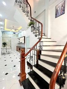 (Thật 100%) Nhà Khương Trung, 39m2 3 tầng giá 5.8 tỷ sđcc2593708