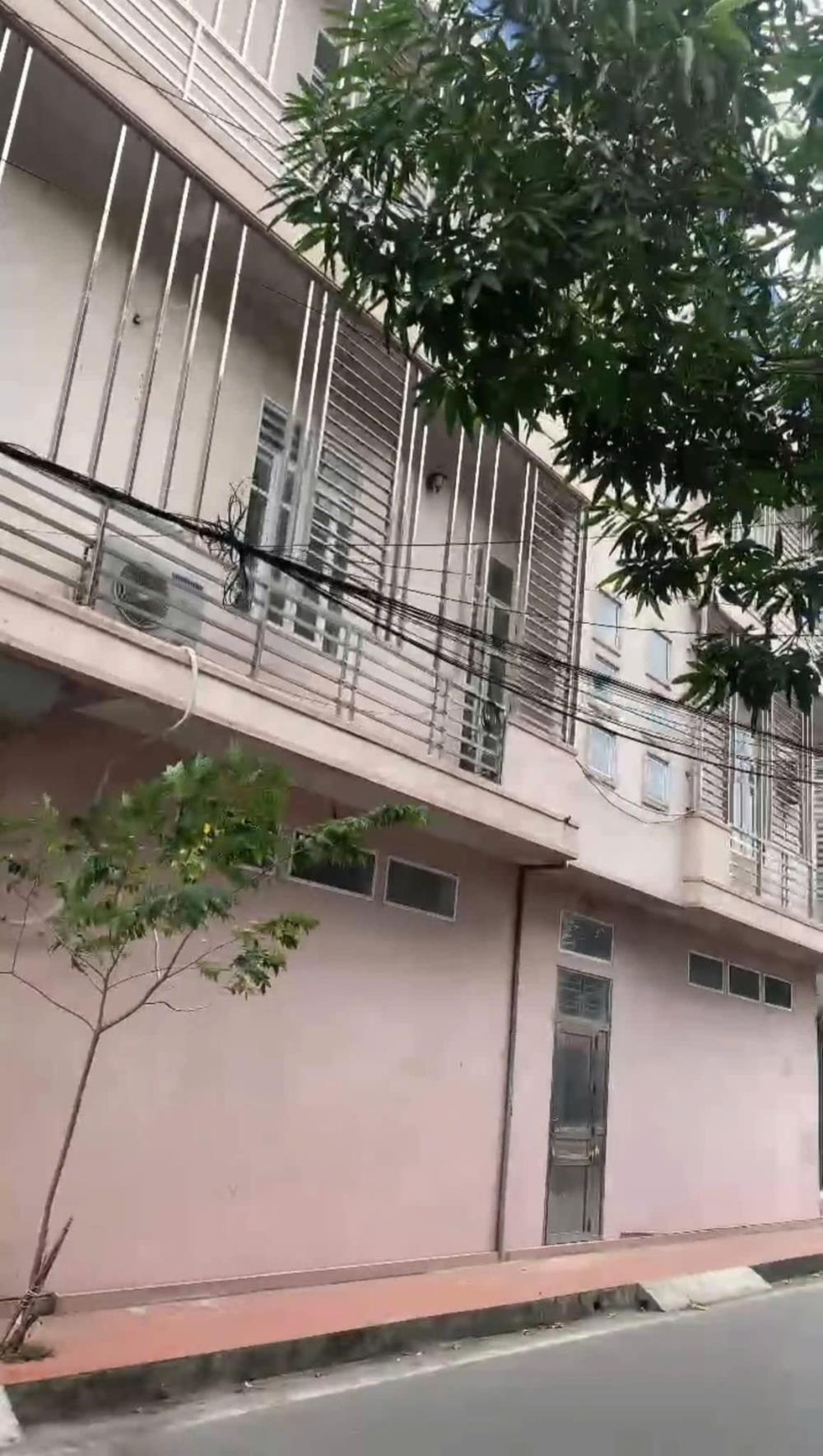 Chính chủ cần Cho thuê nhà 3 tầng lô góc cổng chợ Hải Tân - TP Hải Dương2473985
