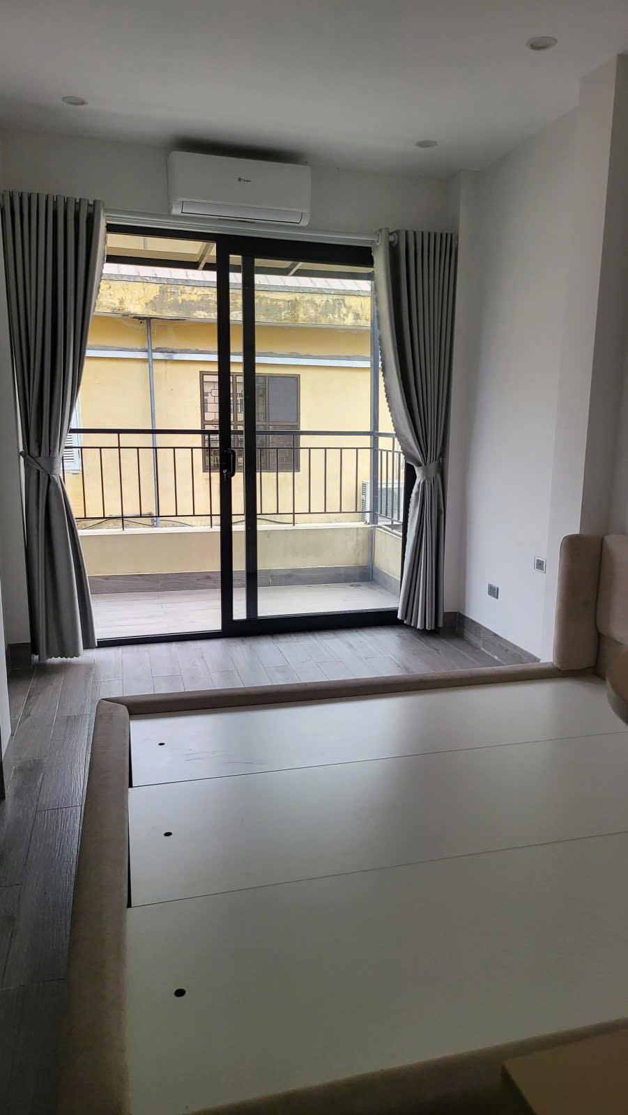 Bán nhà Nguyễn Tuân Thanh Xuân - 65m 6 tầng thang máy phân lô ô tô tránh - 15.x tỷ lh 09751245202333285