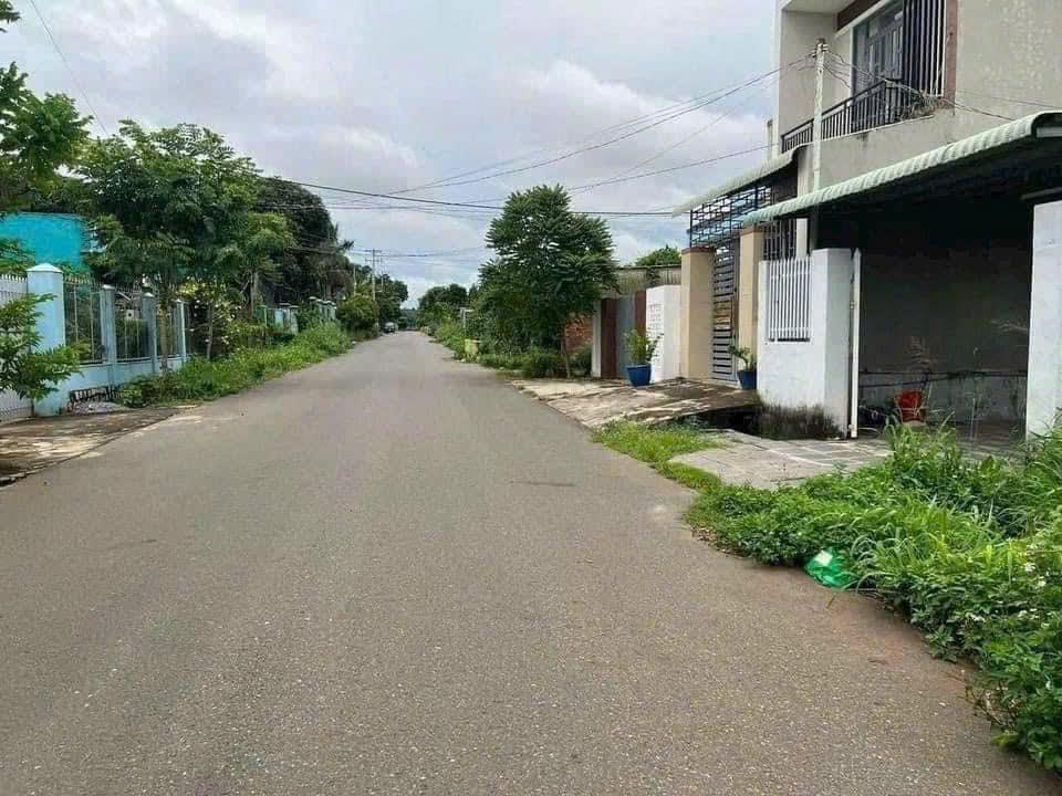 Cần bán lô đất đẹp mặt tiền Đường số 13, xã Hòa Long, TP Bà Rịa2610519