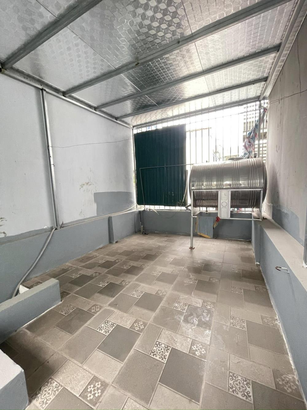 Cho thuê nhà nguyên căn ngõ ô tô Hồng Mai 38m2, 3 tầng ở gia đình, nhóm ít người 8.5tr/th2468106
