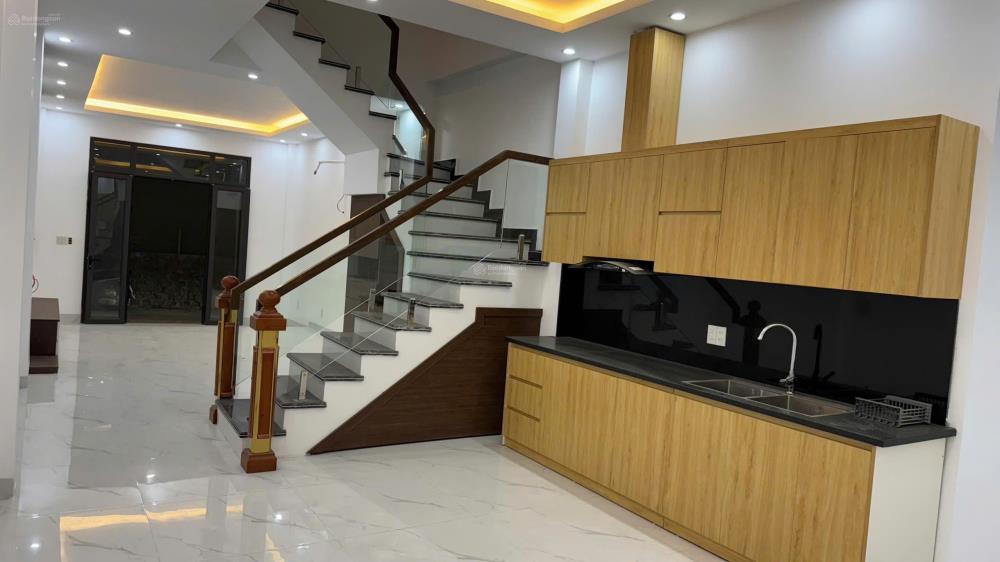 Nhà đơn lập 3 tầng 1 tum duy nhất tại Hoa Động ưu đãi lớn đón tết! Tặng ngay sofa trị giá 20tr2577349