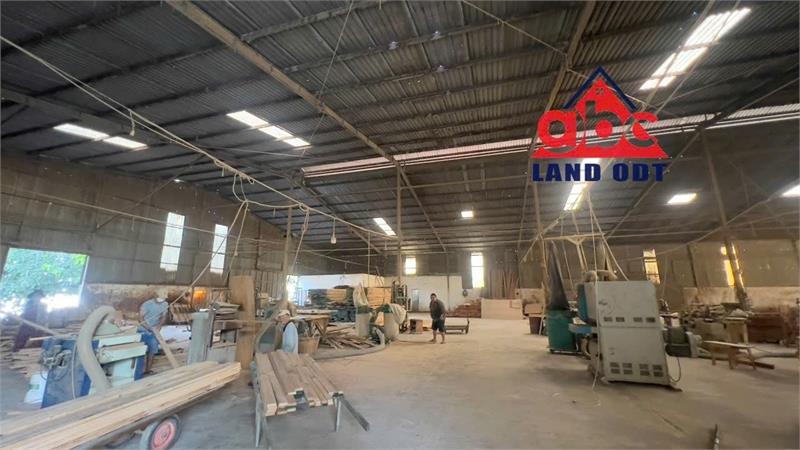 XT258 xưởng sản xuất có sẵn máy, khu vực sơn, khung thép kiên cố, nhà xưởng xa dân cư2659088