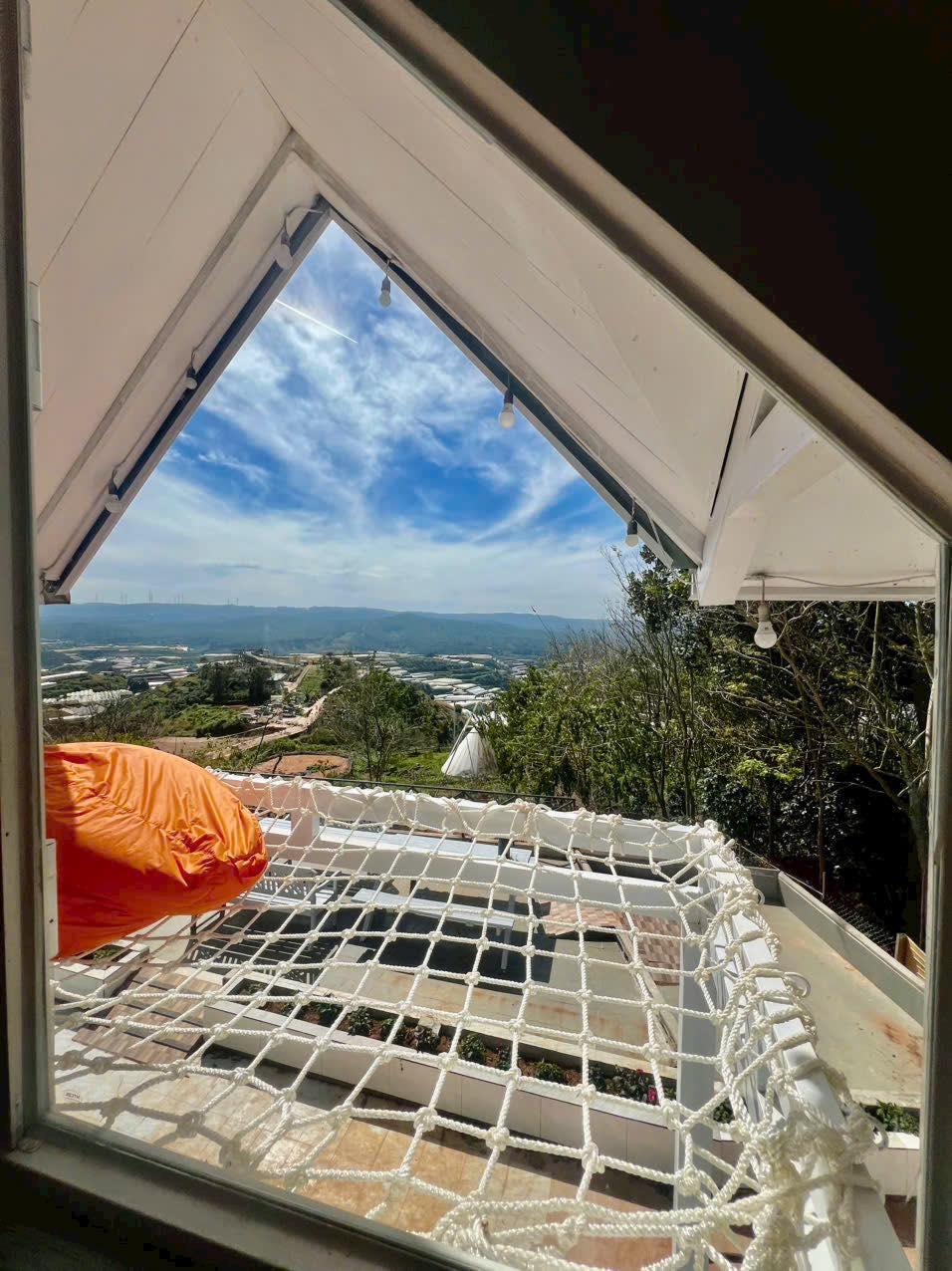 Cho thuê căn nhà sân vườn view đẹp 1850m2 tại Xuân Thọ gần cà phê Chuyện Của Nắng2376436