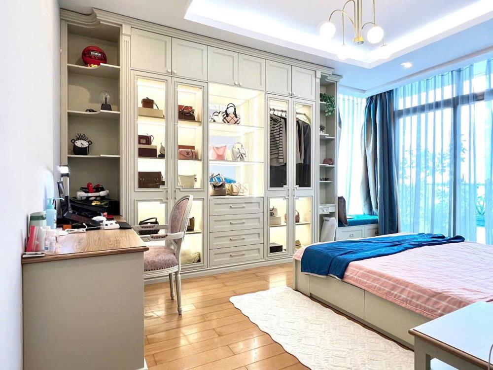 Cho thuê căn hộ 3 phòng ngủ + 1 kho tại The Vista - Diện tích 159m2 - Giá 1700$/tháng - Đầy đủ nội thất2602052