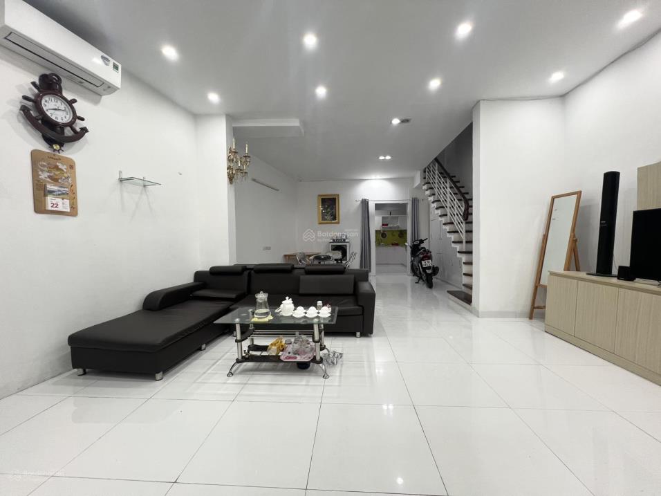 🏠 Giá tốt! Bán nhà 4 tầng trung tâm TP Nha Trang – hẻm thông, gần biển, sổ hồng hoàn công đầy đủ2666295