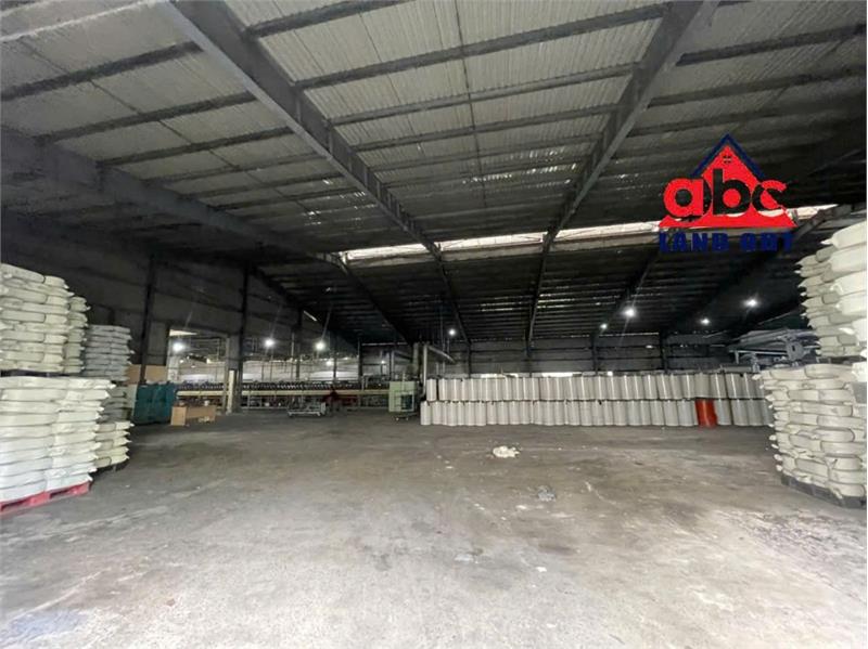 X066 Nhà xưởng bán đã bao gồm toàn bộ máy móc. khu vực đông dân cư. giao liền2587881