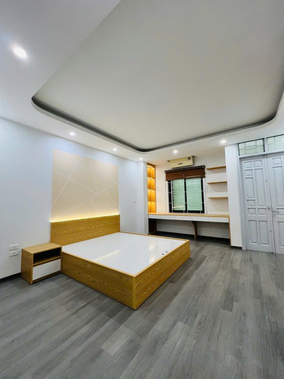 Mỹ Đình 36m2 5 tầng nhỉnh 7 tỷ 10m ra đường oto quá đẹp2351128