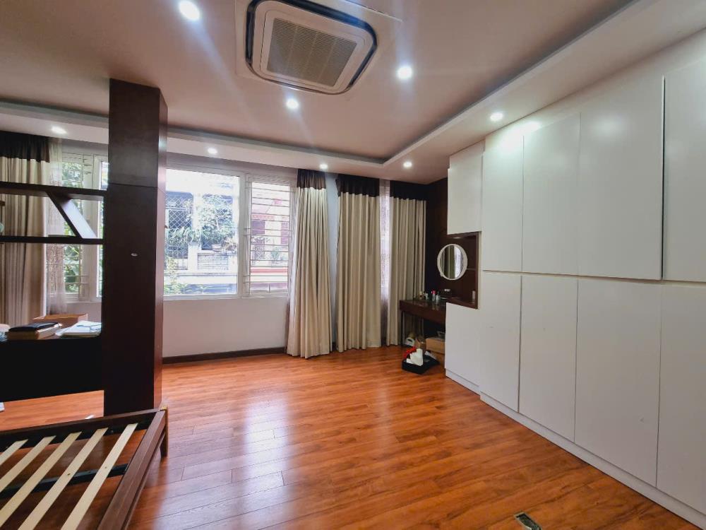 Siêu phẩm Hoàng Cầu Đống Đa vỉa hè thang máy 60m2 7 tầng nhỉnh 20 tỷ2385603