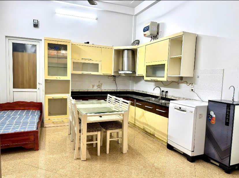 “CHO THUÊ NGUYÊN TẦNG 1 TẠI KHƯƠNG TRUNG - THANH XUÂN - HÀ NỘI2521546
