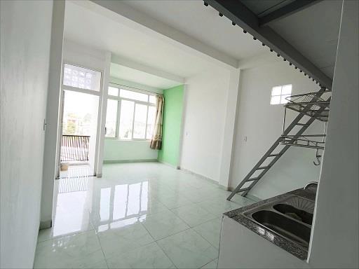 Cho thuê phòng trong nhà nguyên căn ( tầng 2)2468097