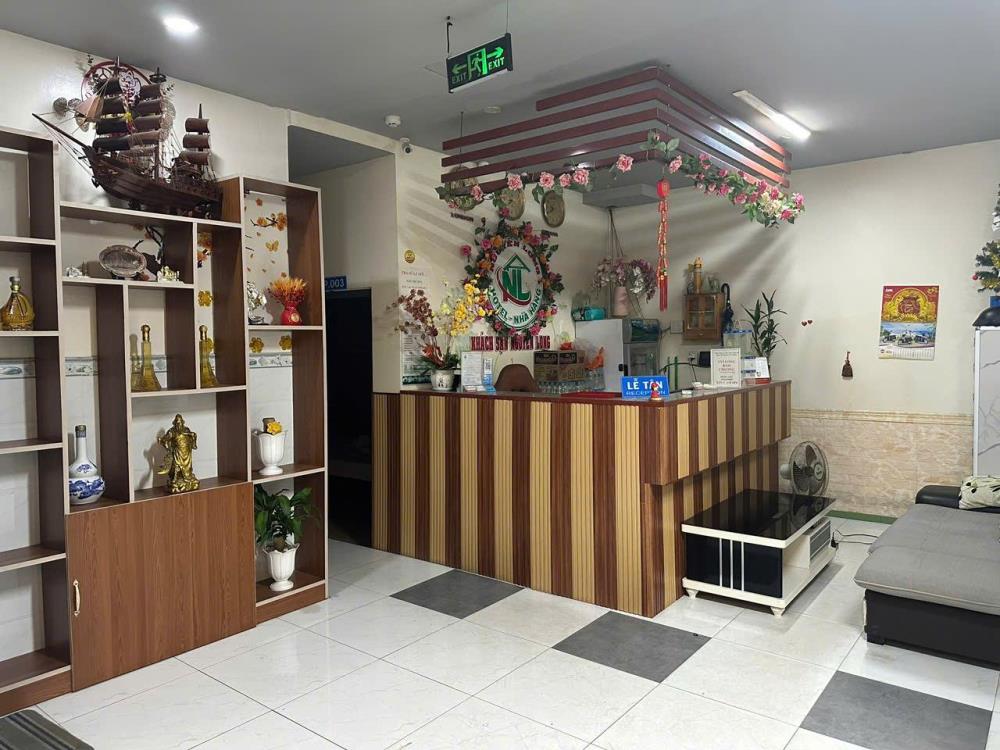 KHÁCH SẠN ĐẸP - GIÁ TỐT Chính chủ cần bán gấp khách sạn mặt phố Thị trấn Mỹ An, Tháp Mười, Đồng Tháp2451377