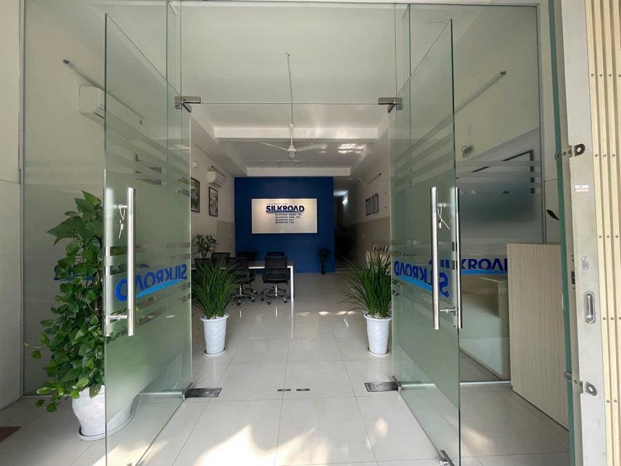 Văn phòng set up sẵn, 164m , đường 10,5m,gần bệnh viện, trường, uỷ ban2397539