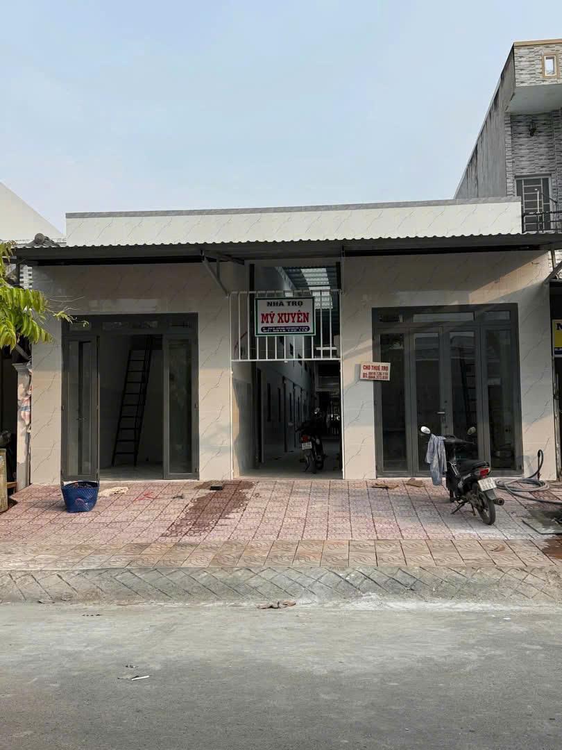 CHO THUÊ nhà trọ xây mới 100% mặt tiền đường Nguyễn Văn gần đại học Nam Cần Thơ2366469