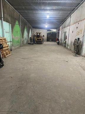 Cho thuê mặt bằng kinh doanh đường Lã Xuân Oai2459006