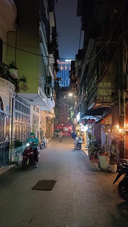 CHÍNH CHỦ CHO THUÊ PHÒNG TẦNG 1 TẠI PHỐ HUỲNH THÚC KHÁNG - QUẬN ĐỐNG ĐA- HÀ NỘI2576240