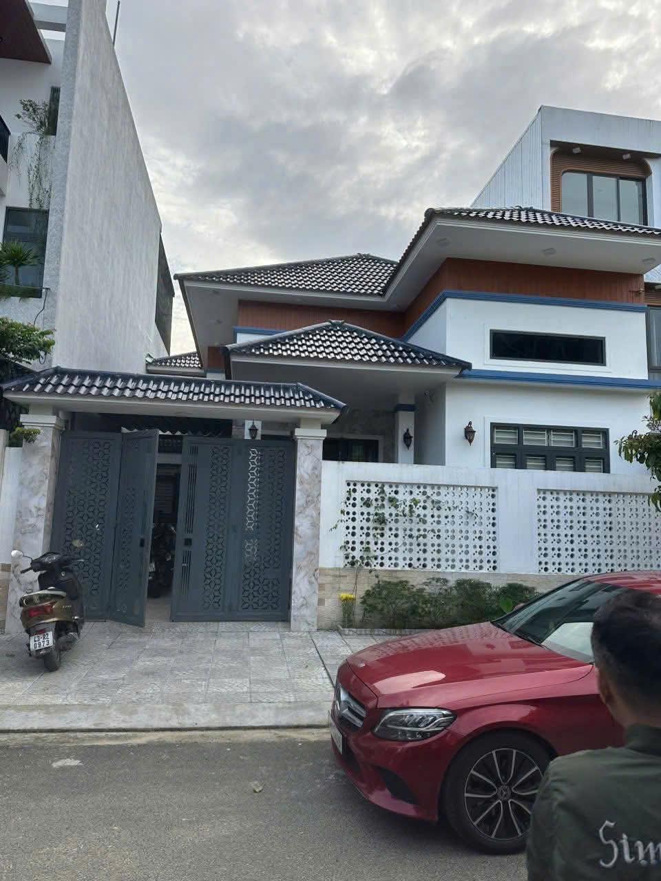 Bán đất tặng nhà Biệt thự đường Hoà Minh 19.2530993