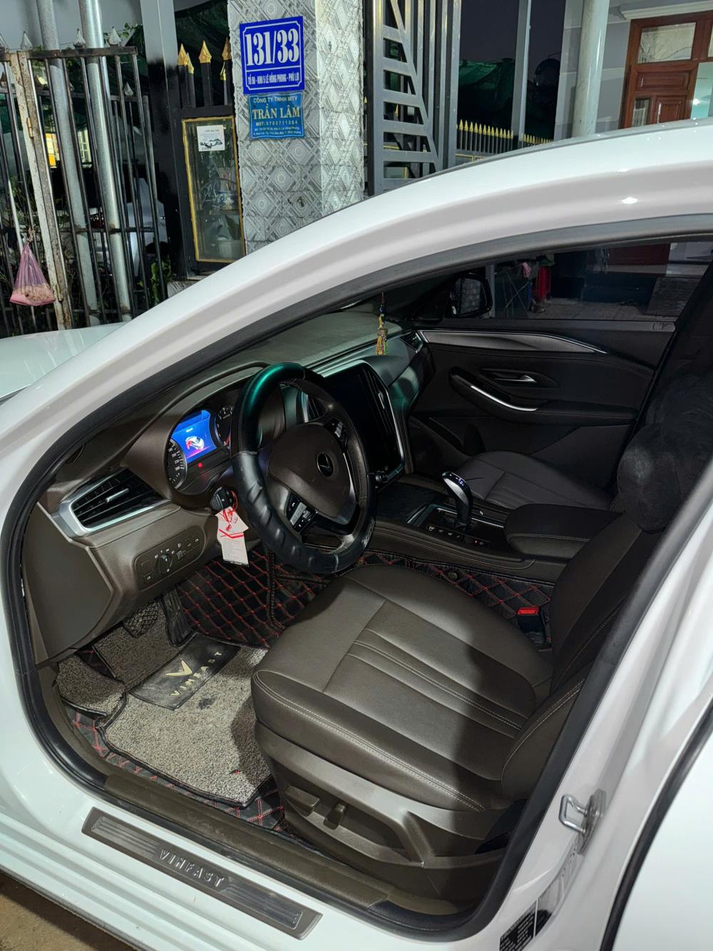 Chính chủ bán xe Vin lux a 2.0 bản plus 20202605264
