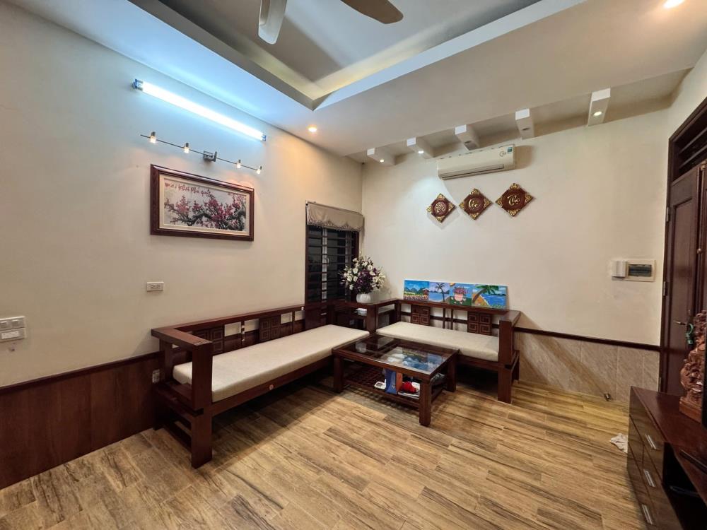 Cho thuê căn hộ chung cư 54 Phố Trung Hoà Nhân Chính, 86m2, 2 ngủ, 1 WC, 15 Triệu2497016