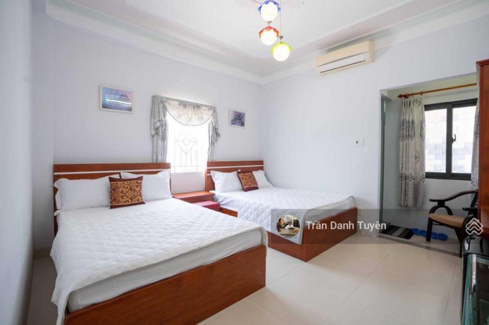 Khách sạn 6 tầng mặt tiền Đường Mê Linh TTTP Nha Trang, có giấy phép PCCC, KD đầy đủ2448091