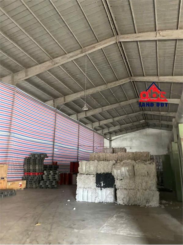 X066 Nhà xưởng bán đã bao gồm toàn bộ máy móc. khu vực đông dân cư. giao liền2587884