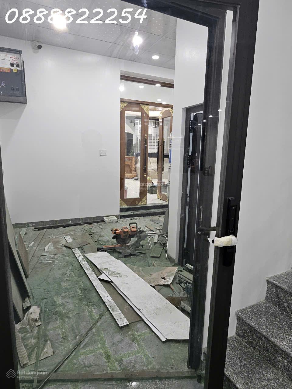 Cho thuê nhà 4x22m mặt tiền Nguyễn Văn Cừ, phường An Hòa, quận Ninh Kiều, nhà mới xây 100%2455868