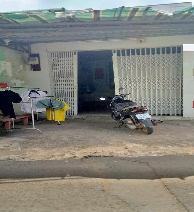 Bán nhà hẻm 7m, ngộp Lê Đình Cẩn, Tân Tạo, Bình Tân, 98m2, 2 tầngm chỉ hơn 3 tỷ2518125
